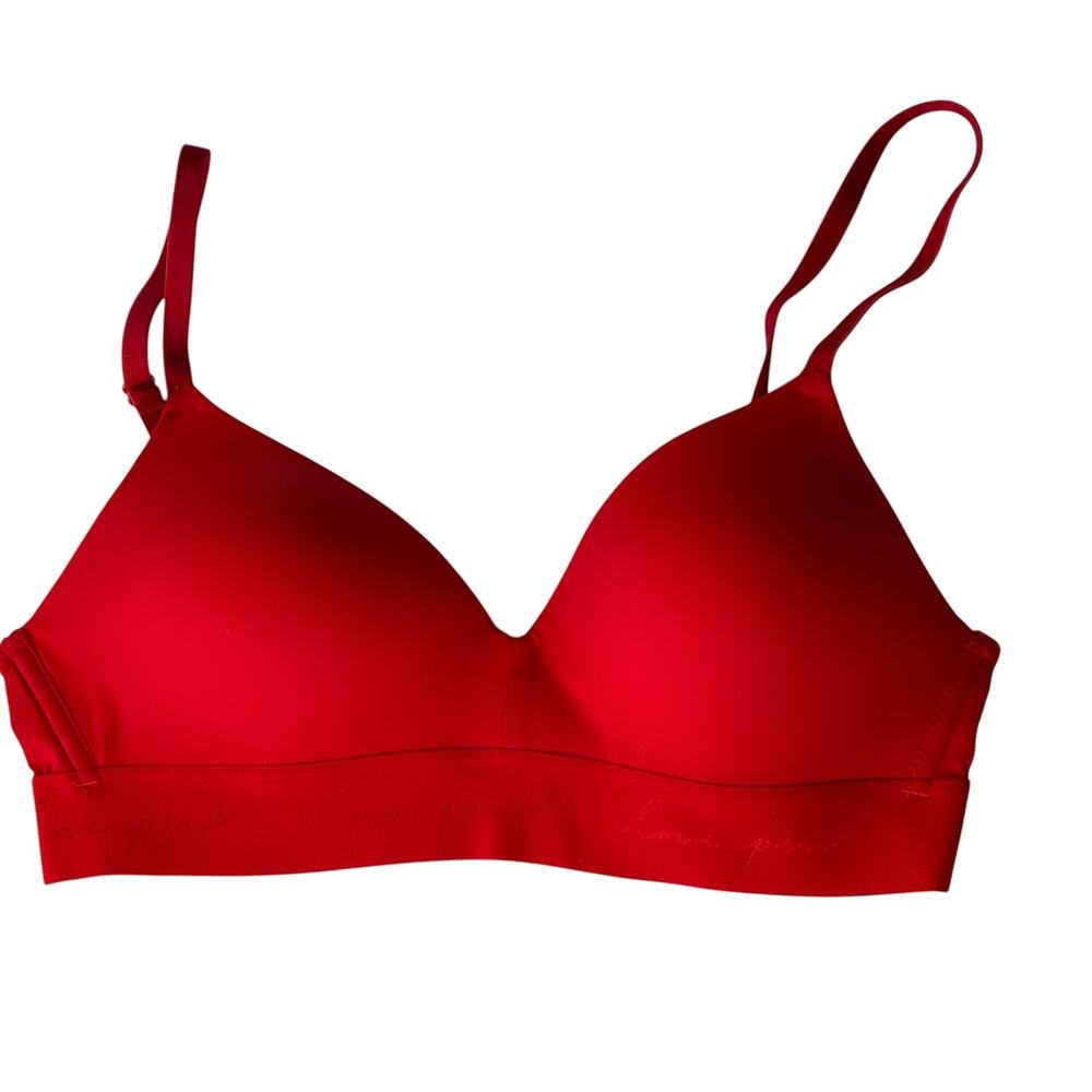 Victoria's Secret Bra 34B Lipstick Red Wear Everywhere Lightly Lined Wireless